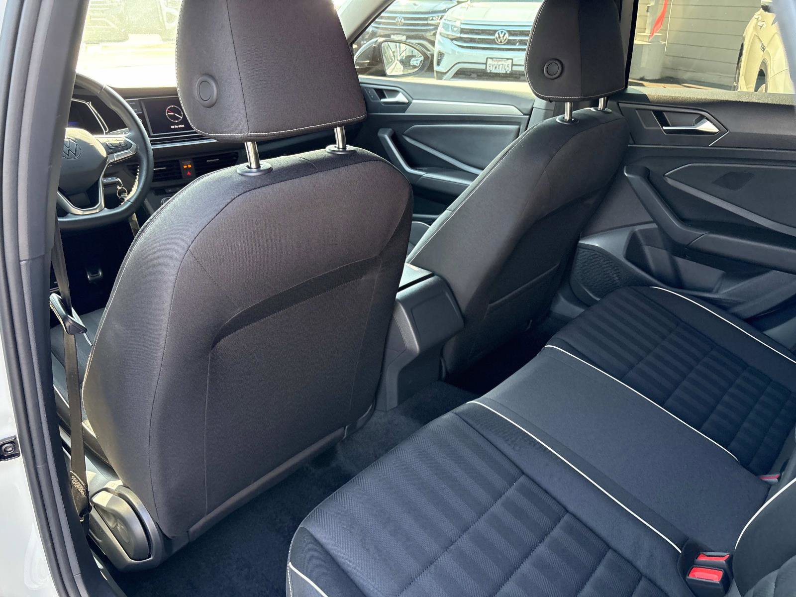 Certified 2024 Volkswagen Jetta Sport image 11