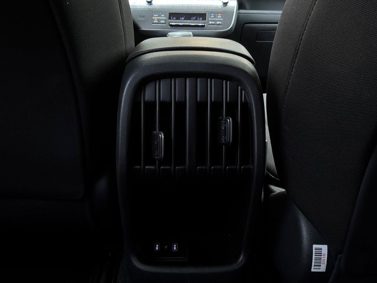 Used 2025 Hyundai Kona SEL FWD image 13
