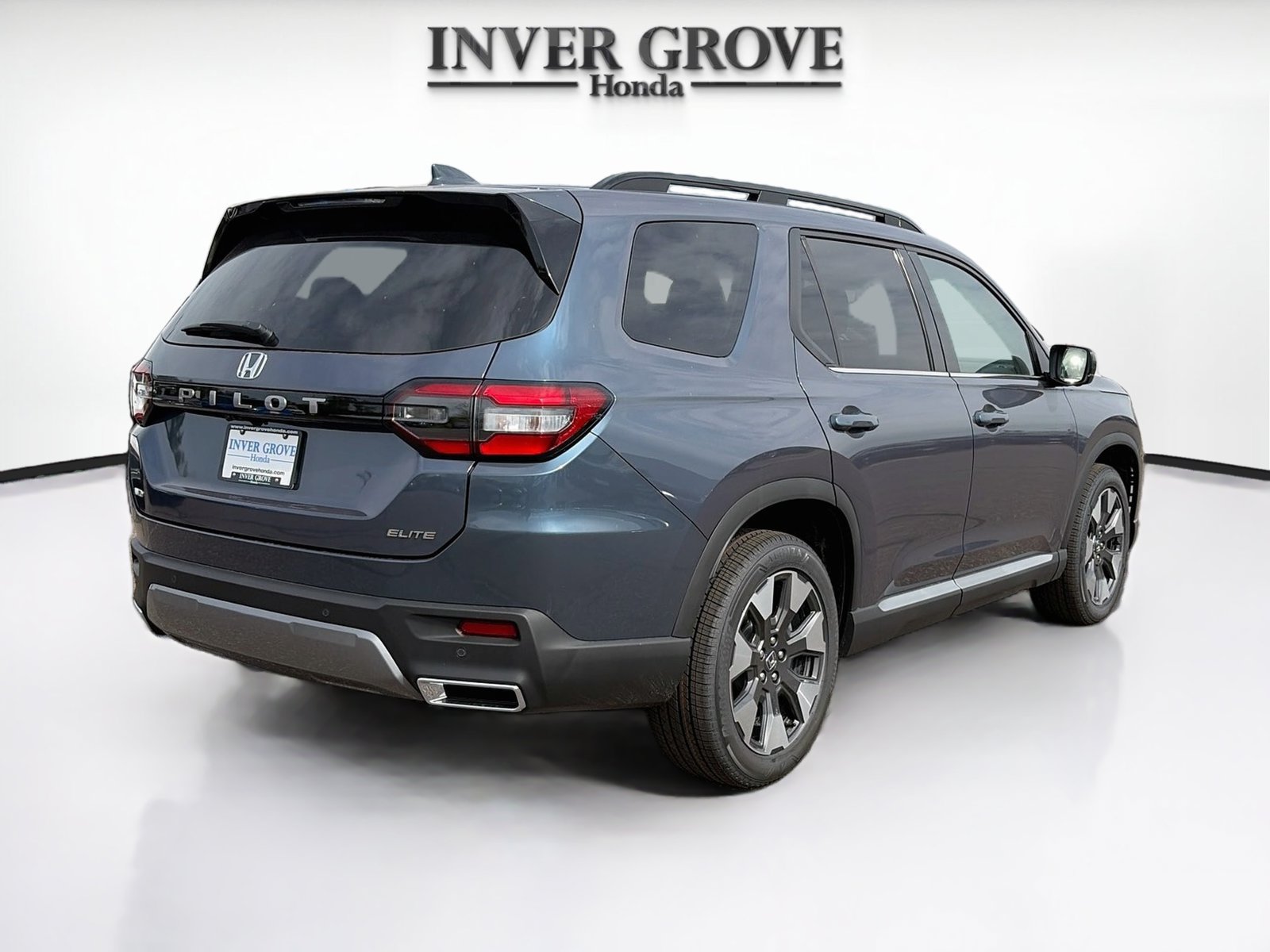 New 2026 Honda Pilot Elite image 2