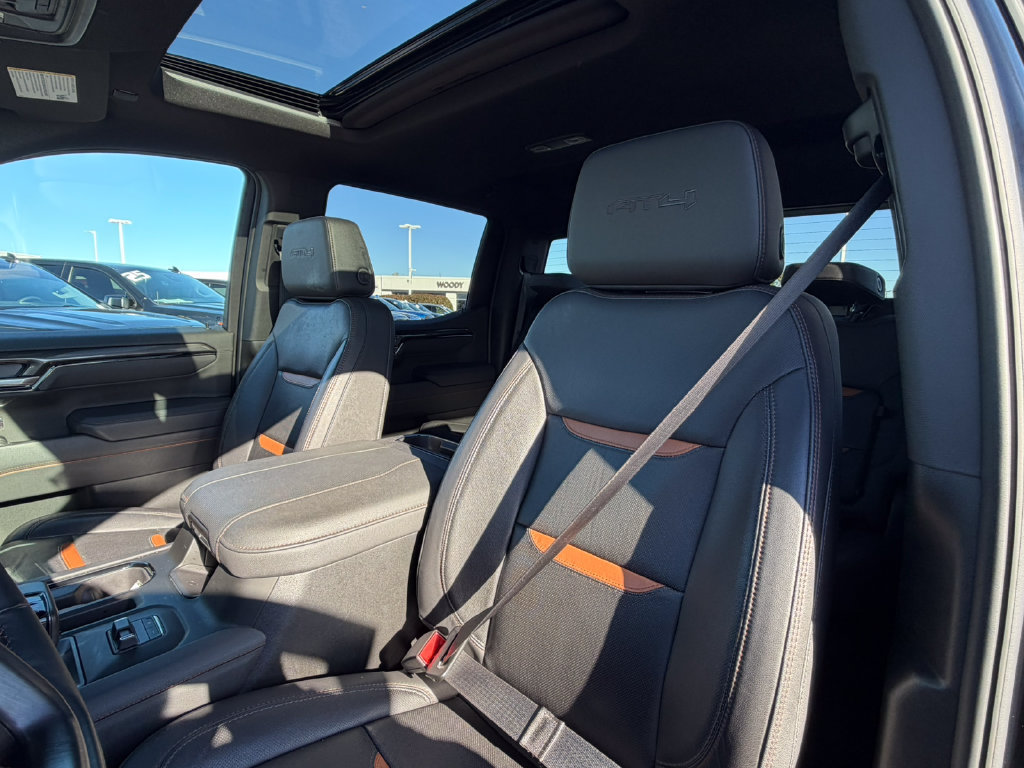 Certified 2025 GMC Sierra 1500 AT4 w/ Technology Package AWD/4WD image 27