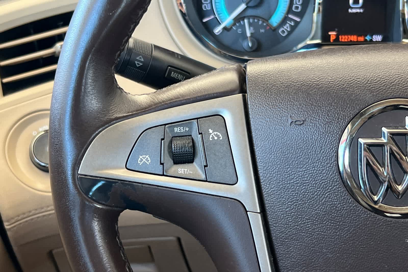 Used 2013 Buick LaCrosse Leather w/ Entertainment Package FWD image 26