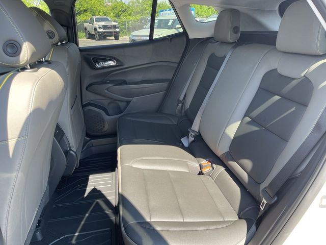 New 2026 Chevrolet Trax ACTIV w/ Sunroof Package FWD image 22