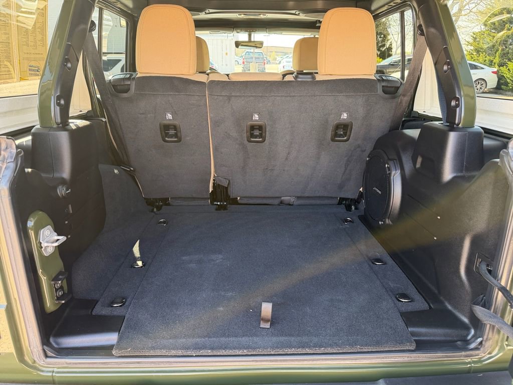 Used 2022 Jeep Wrangler Unlimited Sport w/ Sun And Sound Package image 17