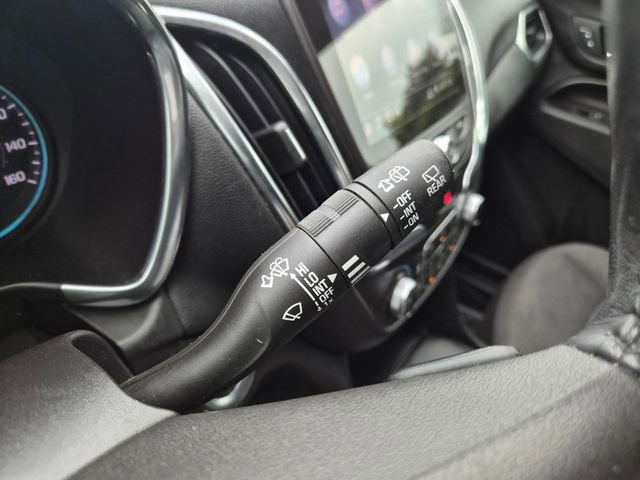Used 2019 Chevrolet Equinox LT w/ Sun & Navigation Package AWD/4WD image 23