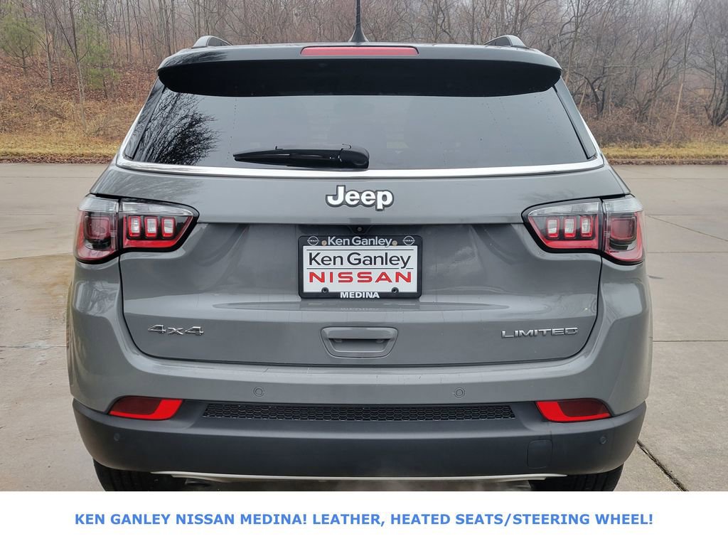 Used 2023 Jeep Compass Limited image 4