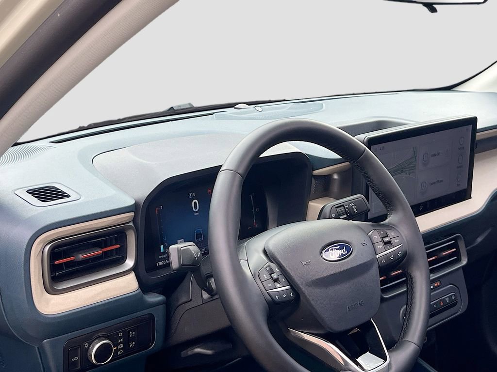 Used 2025 Ford Maverick Lariat AWD/4WD image 9
