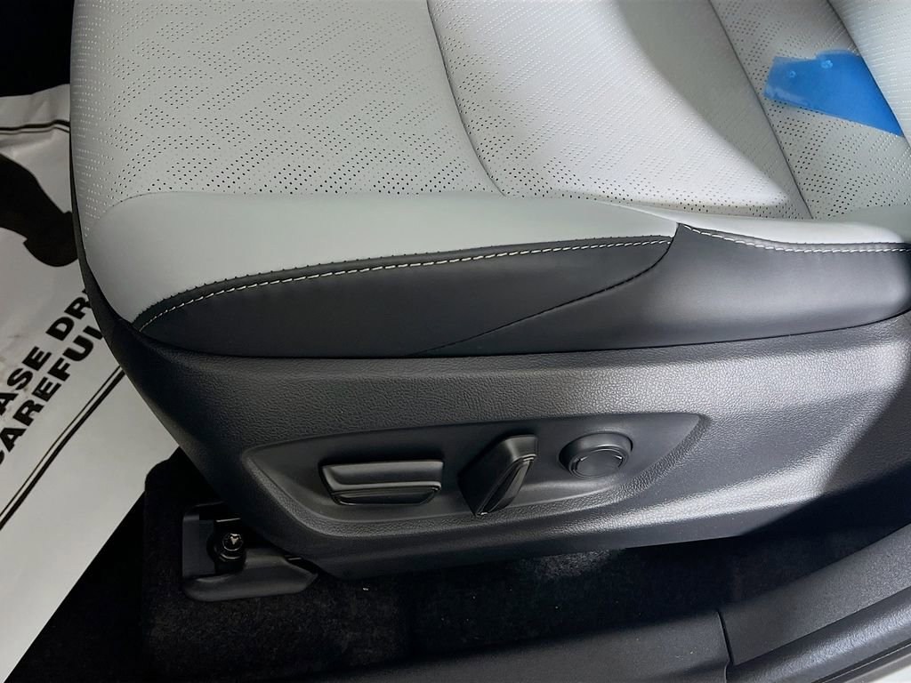 New 2026 Subaru Solterra Premium image 15