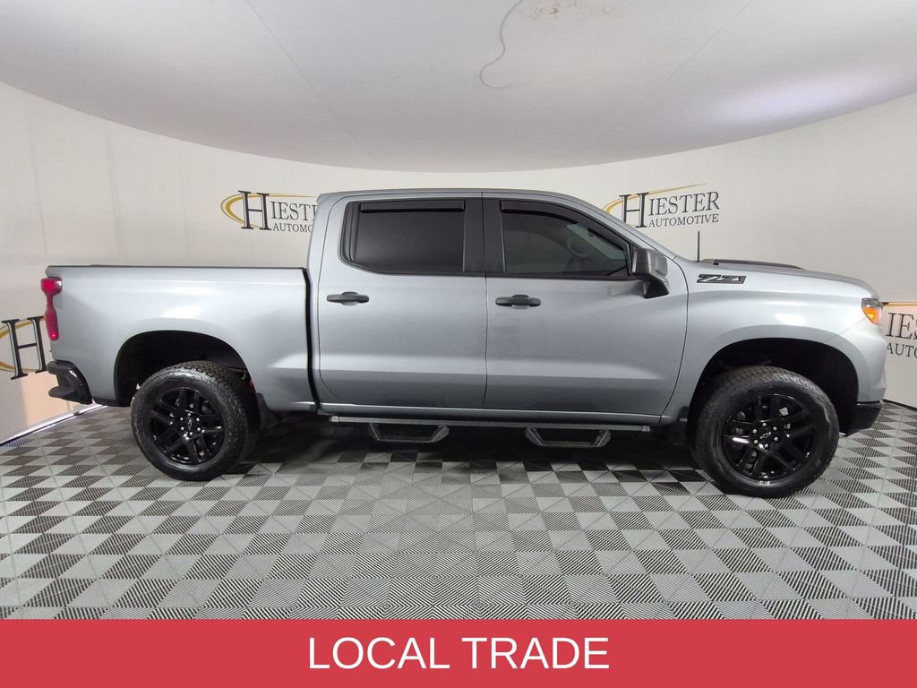 Used 2026 Chevrolet Silverado 1500 Custom Trail Boss w/ Dark Appearance Package AWD/4WD image 3