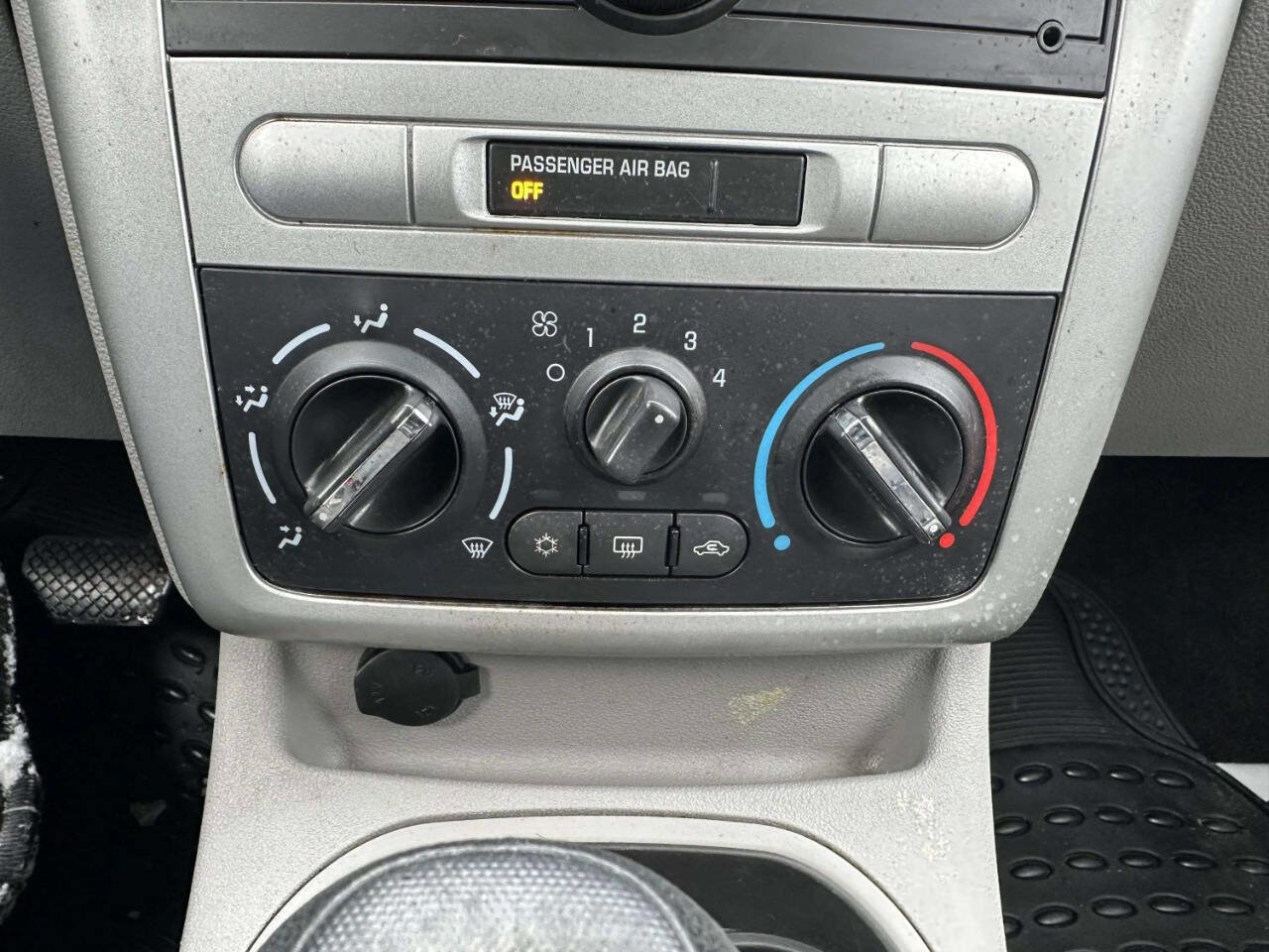 Used 2010 Chevrolet Cobalt LS image 23