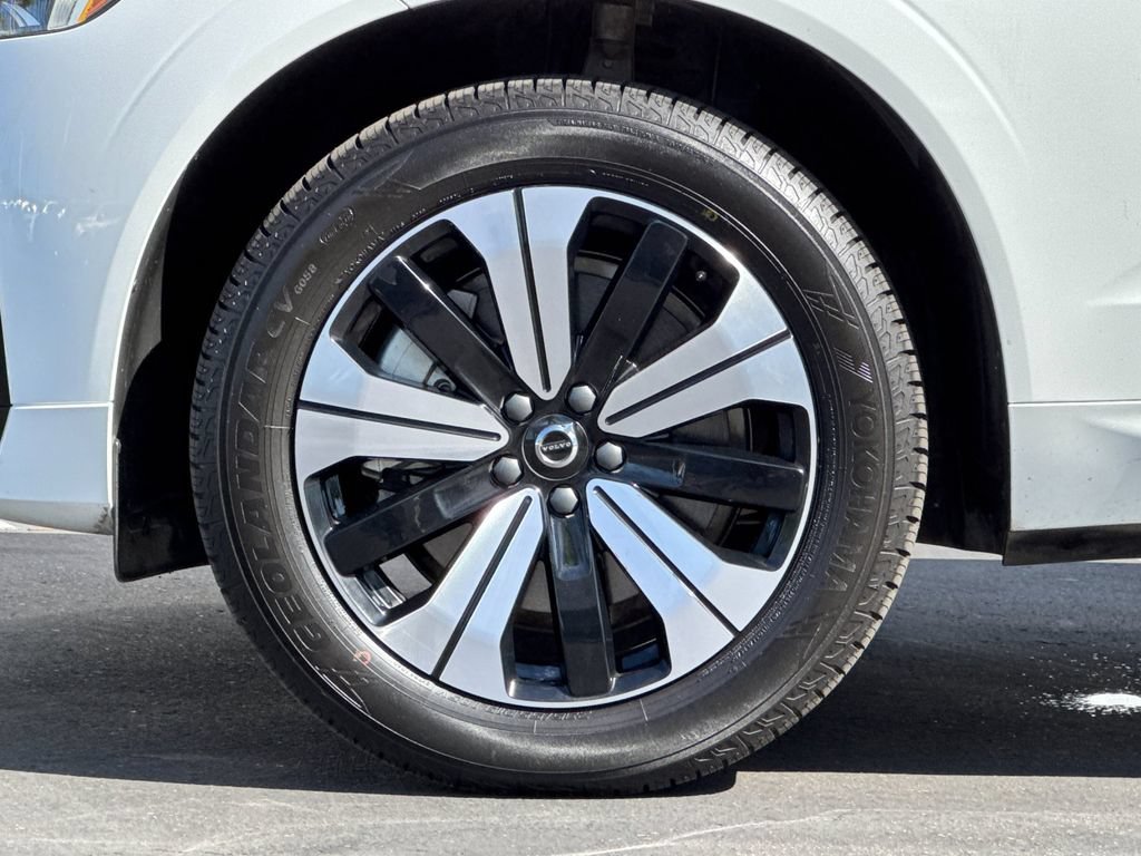 Certified 2024 Volvo XC60 T8 Core AWD/4WD image 25