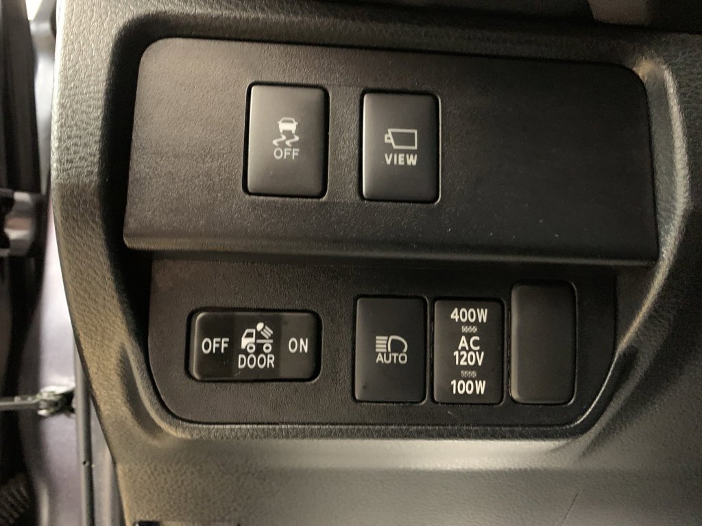 Used 2023 Toyota Tacoma TRD Sport w/ Advanced Technology Package image 17