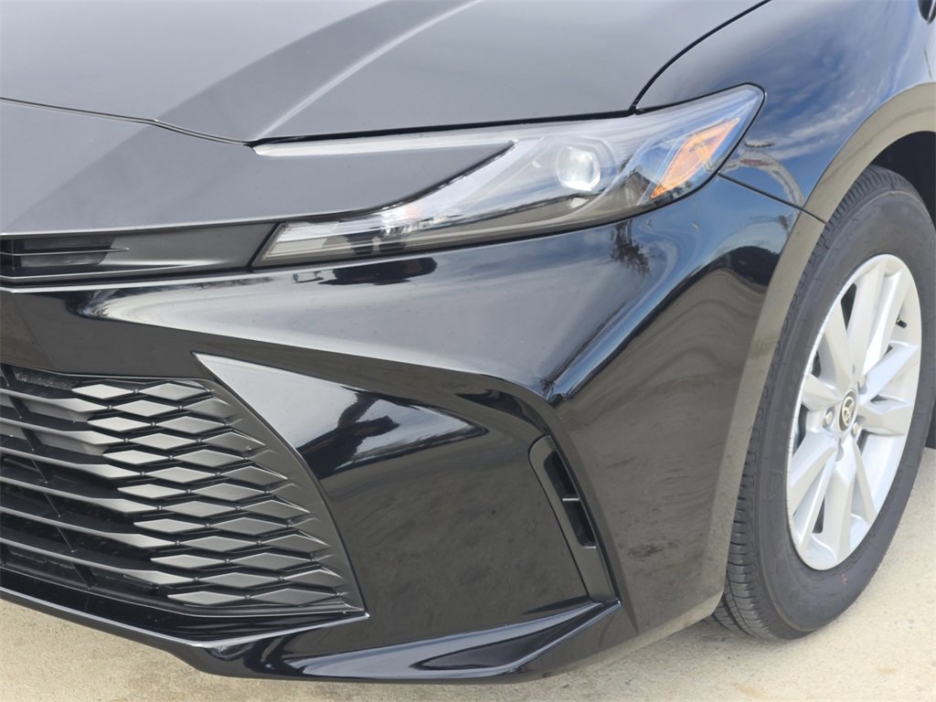 New 2026 Toyota Camry LE image 6