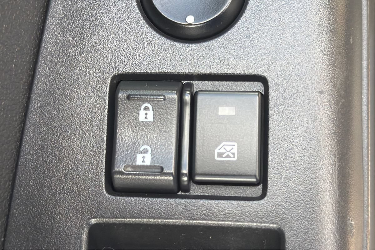 Used 2016 Honda CR-V EX image 38