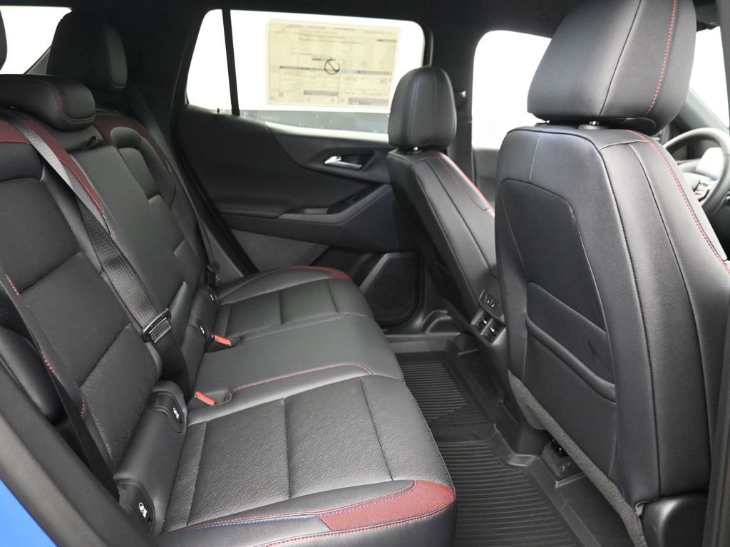 New 2026 Chevrolet Equinox RS w/ Convenience Package III AWD/4WD image 8