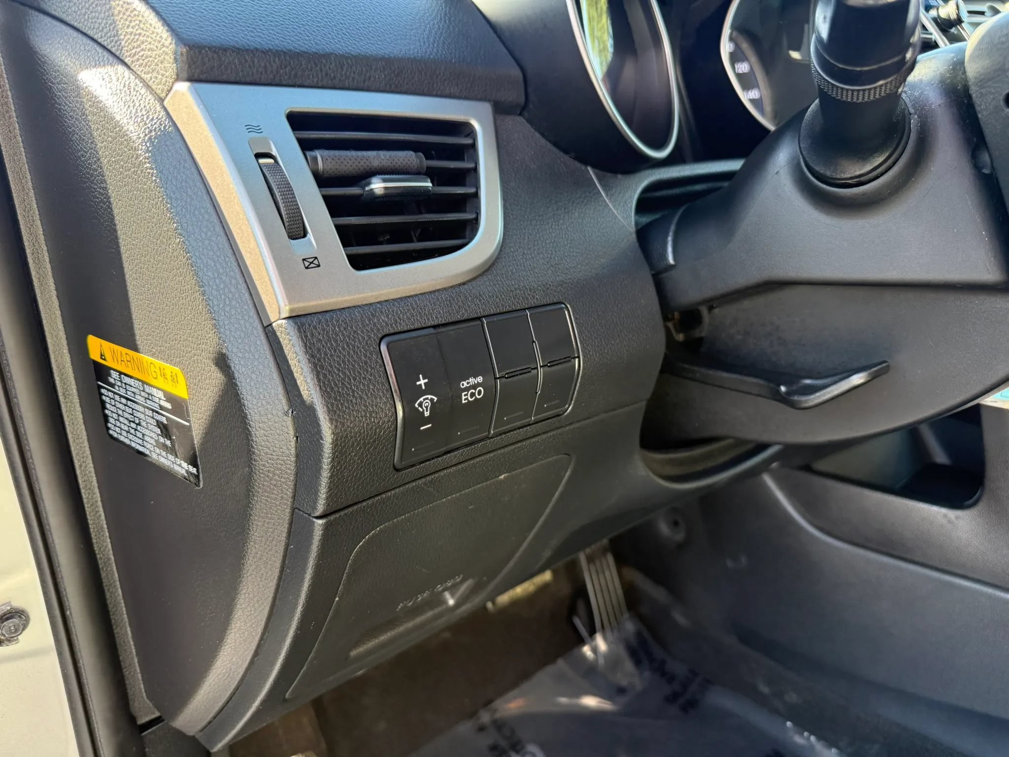Used 2015 Hyundai Elantra GT FWD image 15