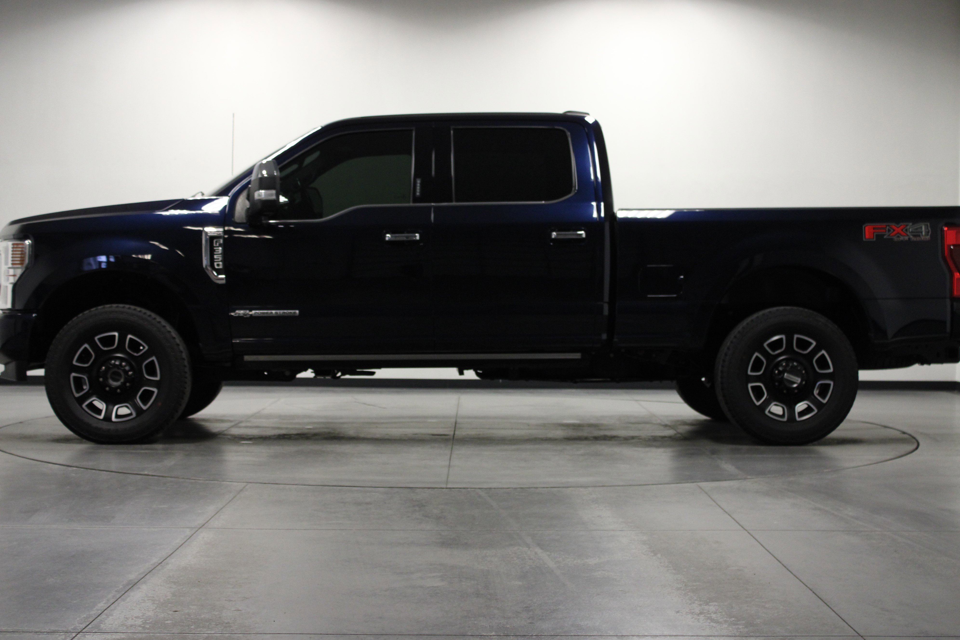 Used 2022 Ford F350 Platinum image 7