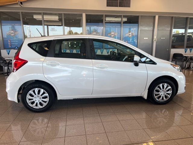 Used 2018 Nissan Versa Note SV image 3