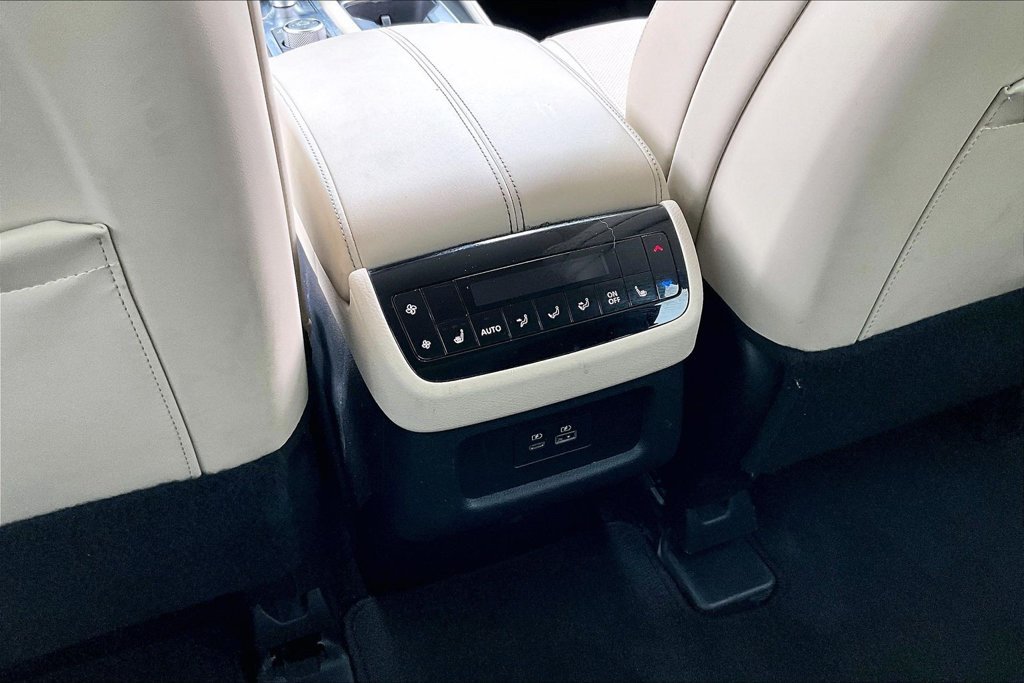 Certified 2025 INFINITI QX60 Luxe FWD image 31