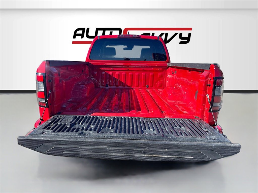 Used 2024 Nissan Frontier SV w/ Technology Package image 24