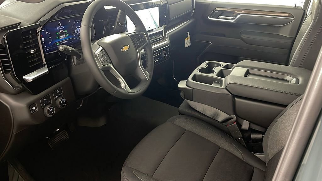 New 2025 Chevrolet Silverado 1500 LT image 11