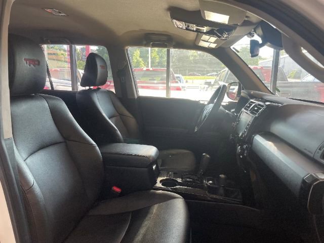 Used 2021 Toyota 4Runner Venture image 23