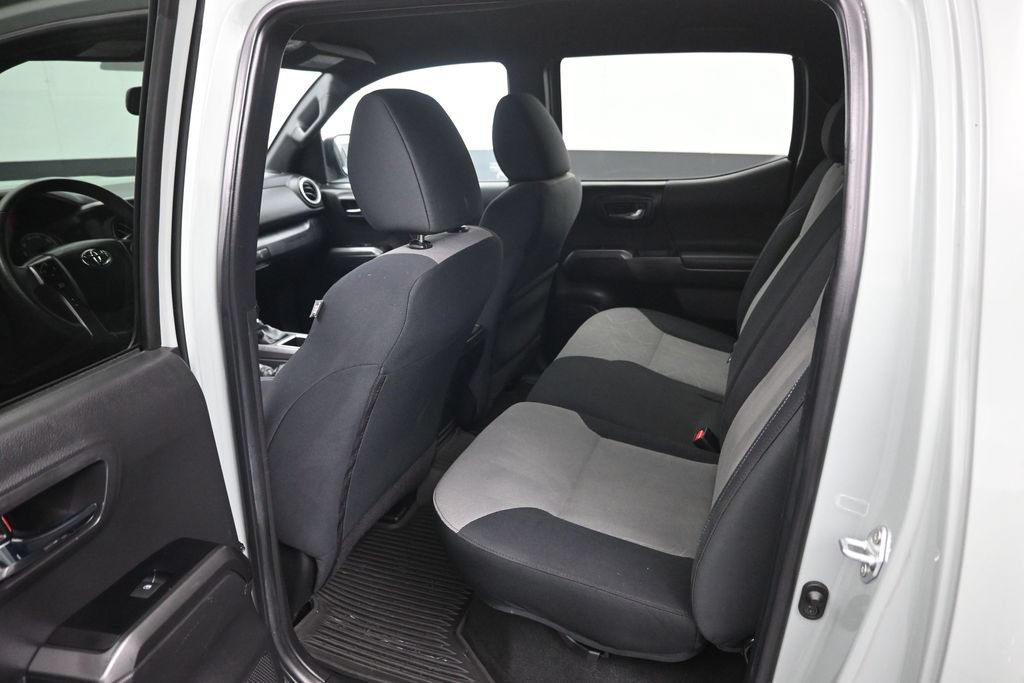 Used 2023 Toyota Tacoma TRD Sport AWD/4WD image 10