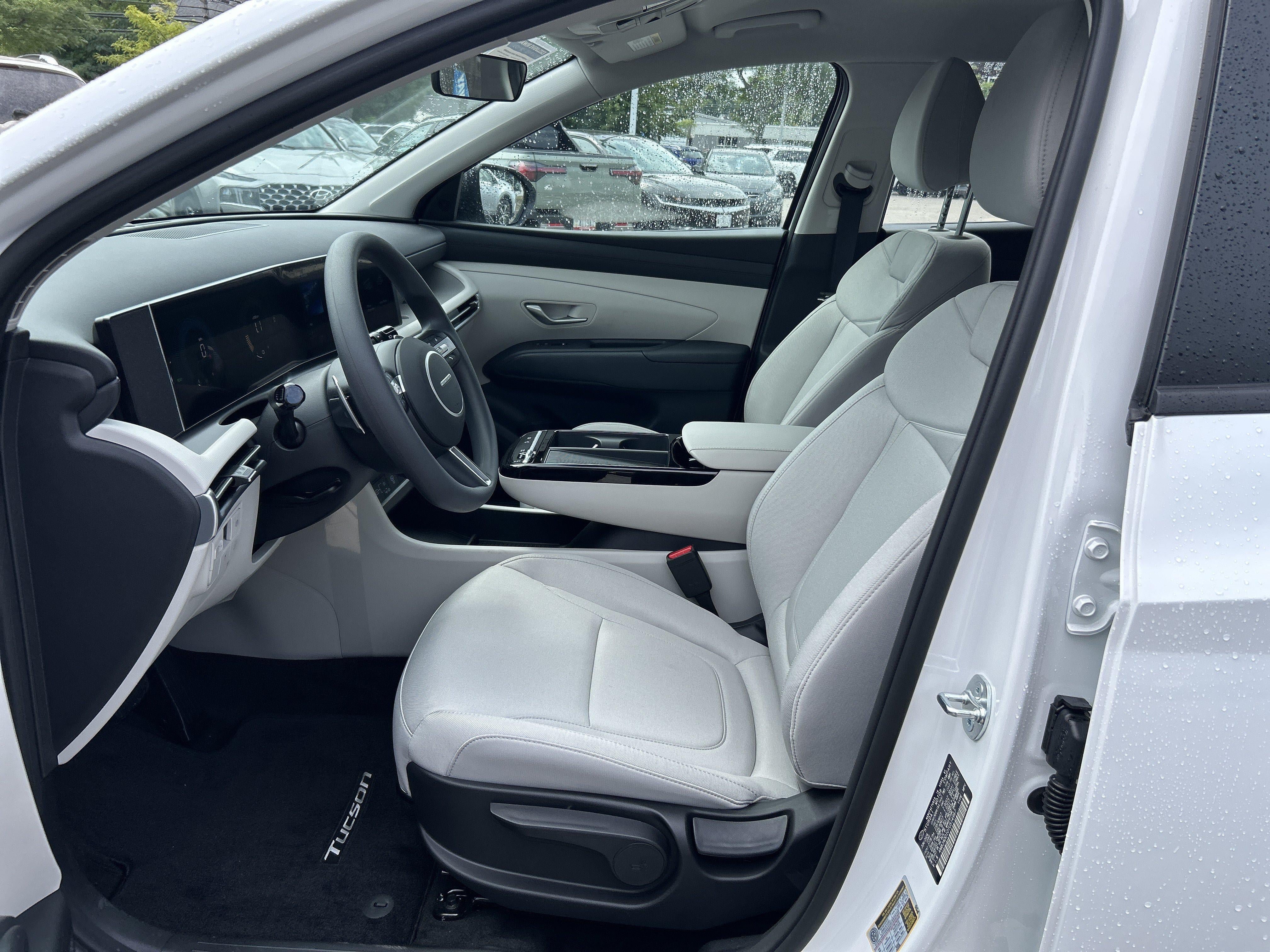 New 2026 Hyundai Tucson Blue SE AWD/4WD image 40
