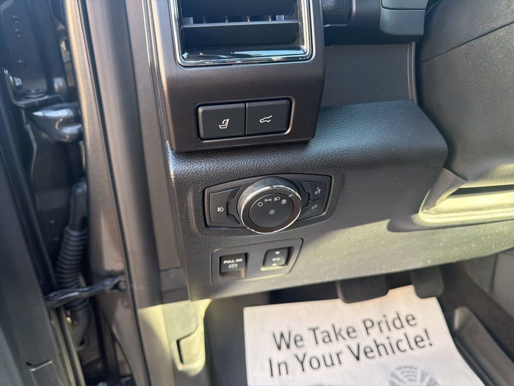 Used 2020 Ford Expedition Max Limited w/ Special Edition Package image 15