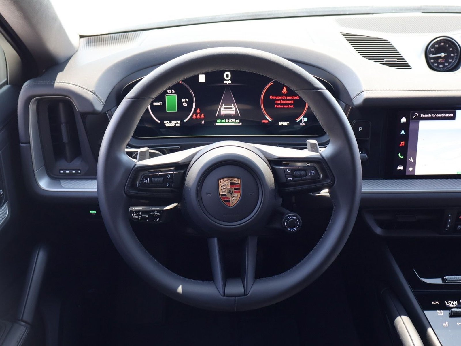 Certified 2025 Porsche Cayenne E-Hybrid Coupe AWD/4WD image 15