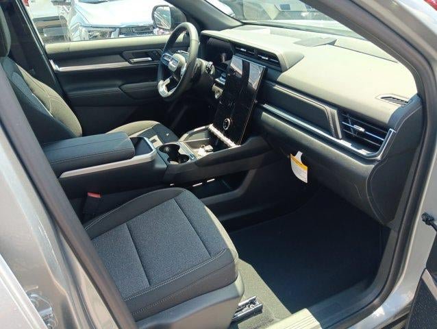 New 2027 GMC Terrain Elevation FWD image 17