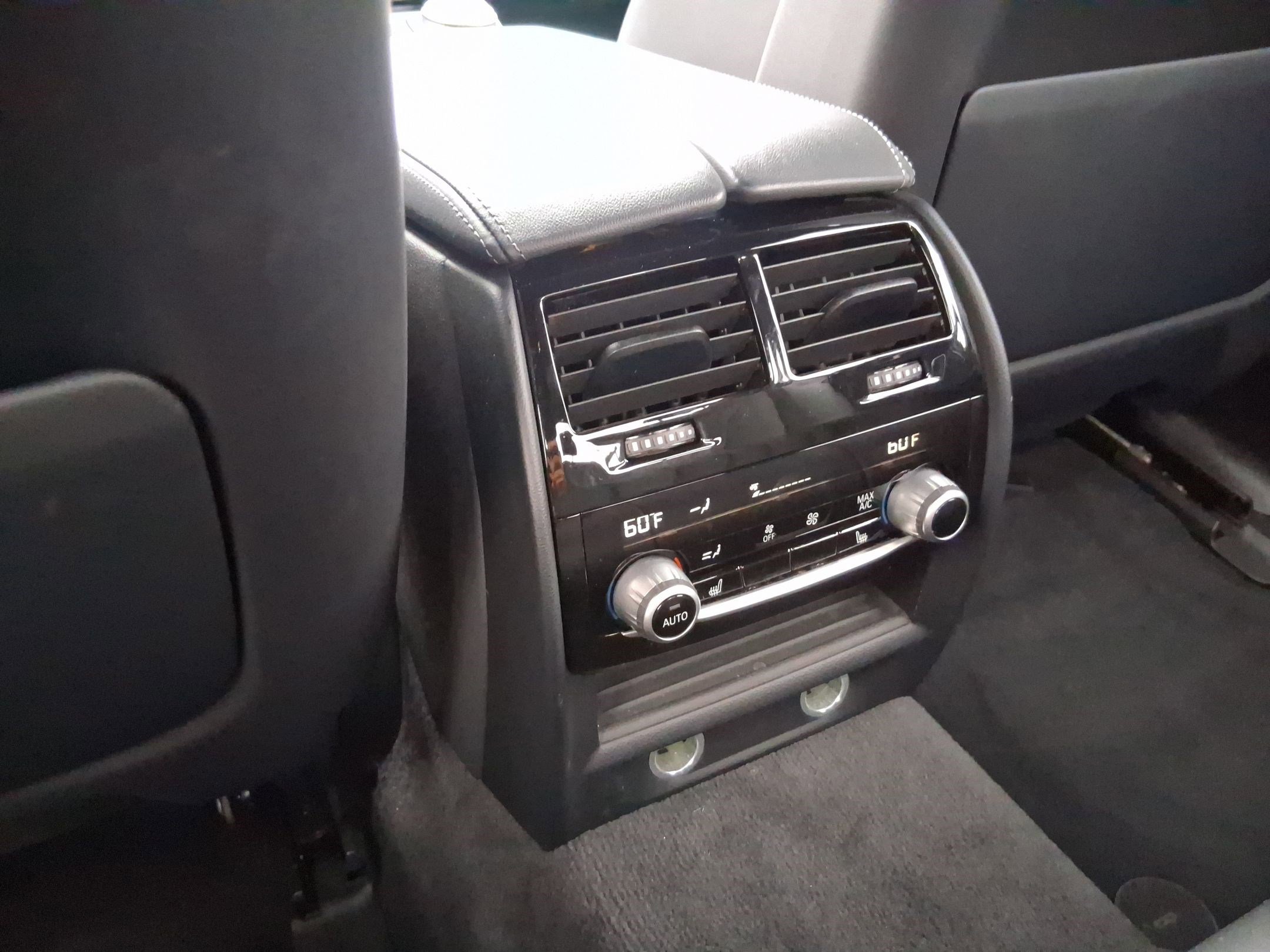 Used 2019 BMW M5 w/ Executive Package image 28