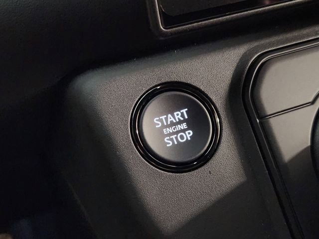 New 2026 Land Rover Defender 110 OCTA AWD/4WD image 20