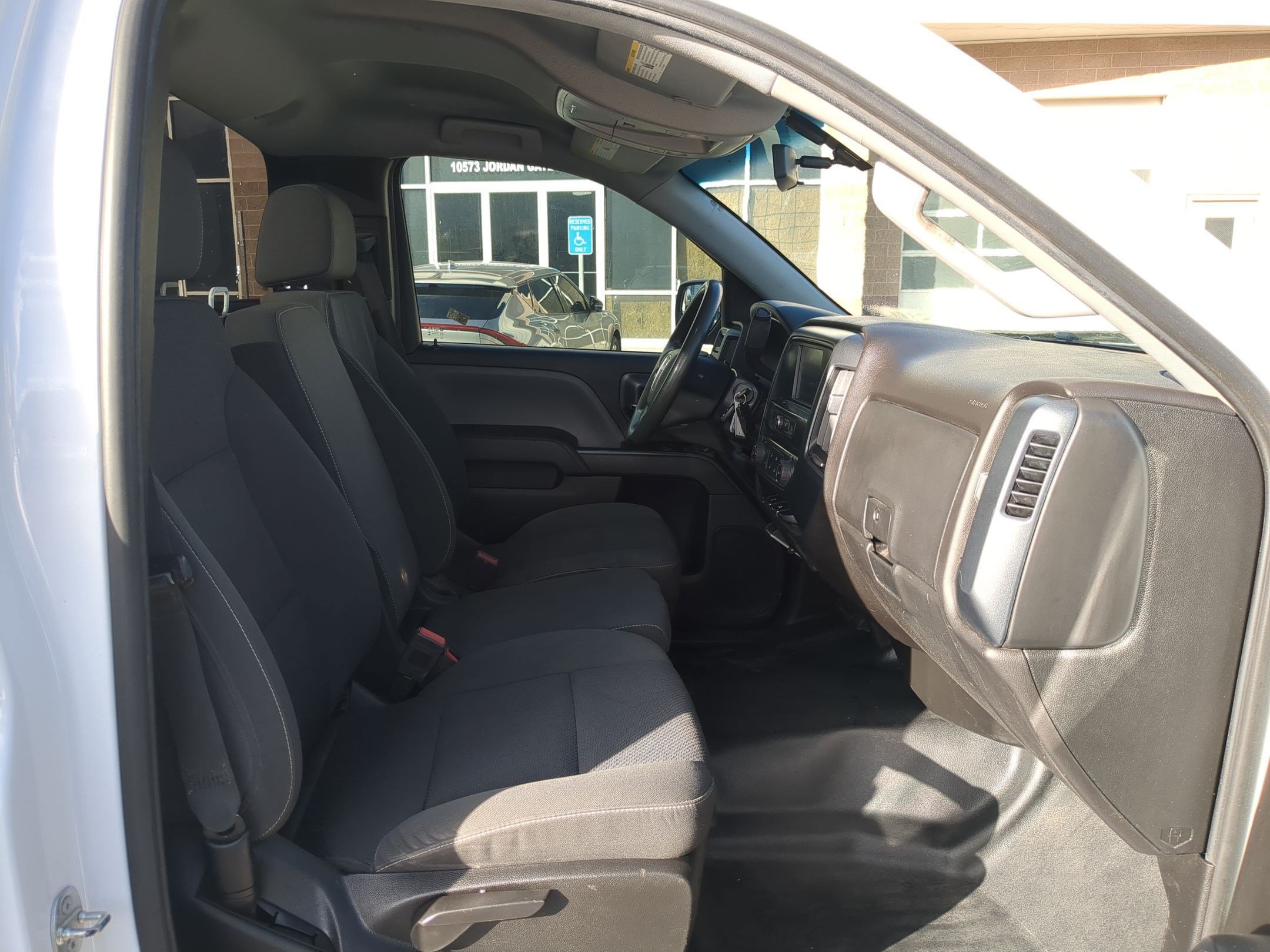 Used 2018 GMC Sierra 1500 2WD Regular Cab image 23