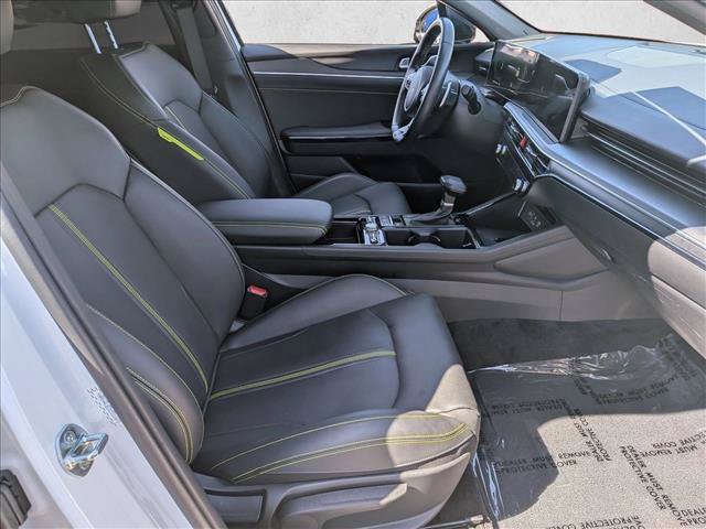 Used 2025 Kia K5 GT FWD image 28