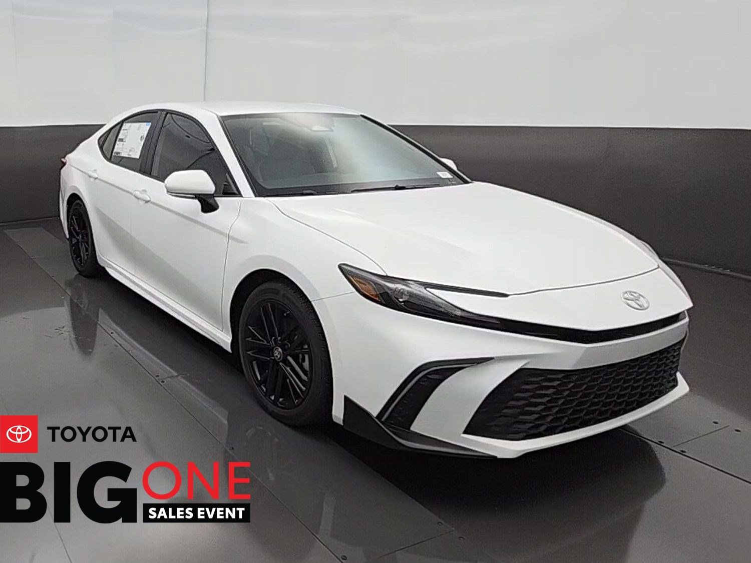 New 2026 Toyota Camry SE