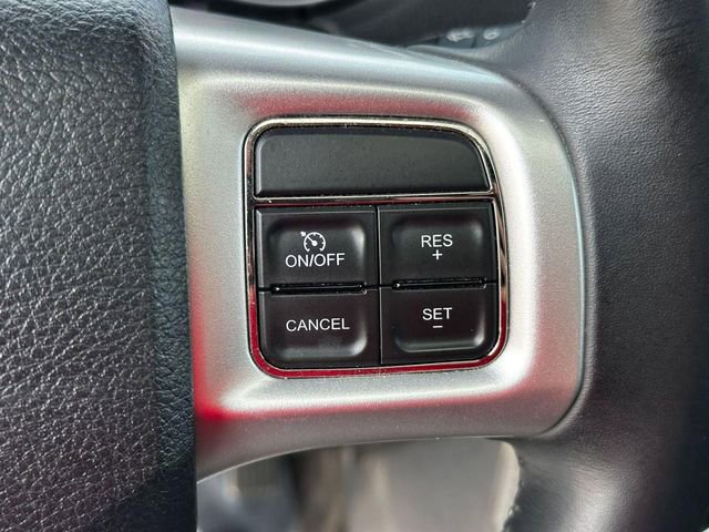 Used 2014 Dodge Avenger SXT w/ Sun/Sound Group image 19