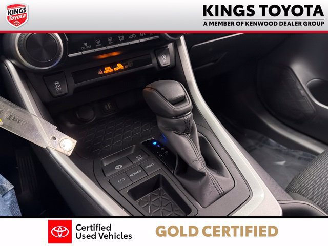 Certified 2024 Toyota RAV4 LE FWD image 20