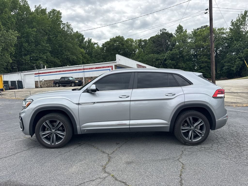 Used 2021 Volkswagen Atlas Cross Sport SE FWD image 4