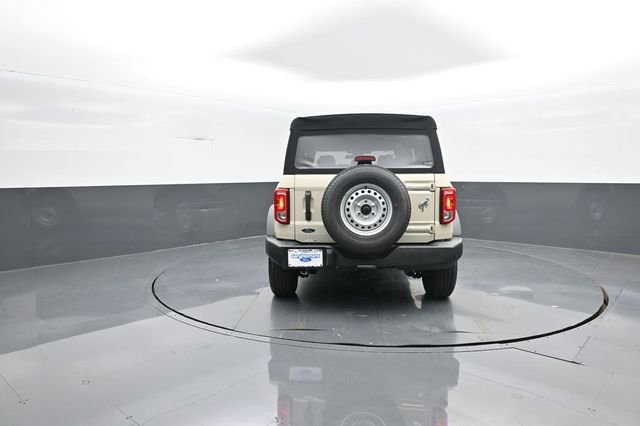 New 2025 Ford Bronco 4-Door image 6