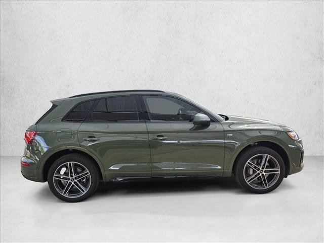 Used 2023 Audi Q5 e Prestige w/ Prestige Package image 4