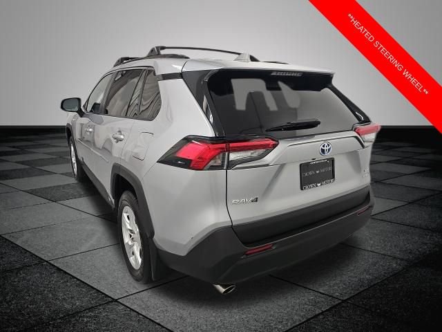 Certified 2021 Toyota RAV4 XLE w/ Convenience Package image 4