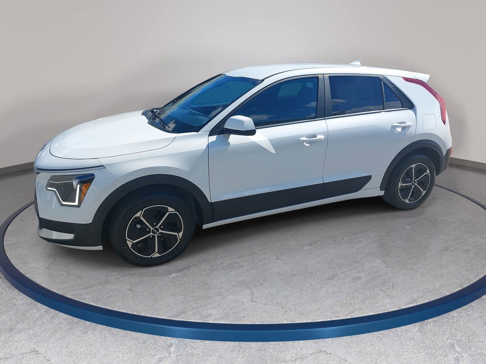New 2026 Kia Niro LX FWD video 1
