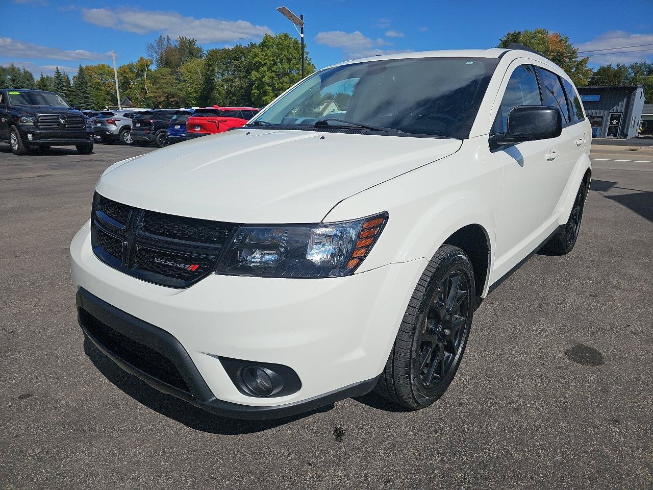 Used 2018 Dodge Journey GT w/ Blacktop Package FWD image 7