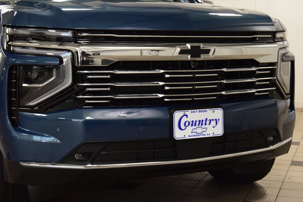 New 2026 Chevrolet Suburban Premier AWD/4WD image 13