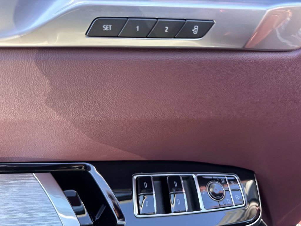 New 2027 Cadillac Escalade Sport w/ LPO, ONYX Package AWD/4WD image 20
