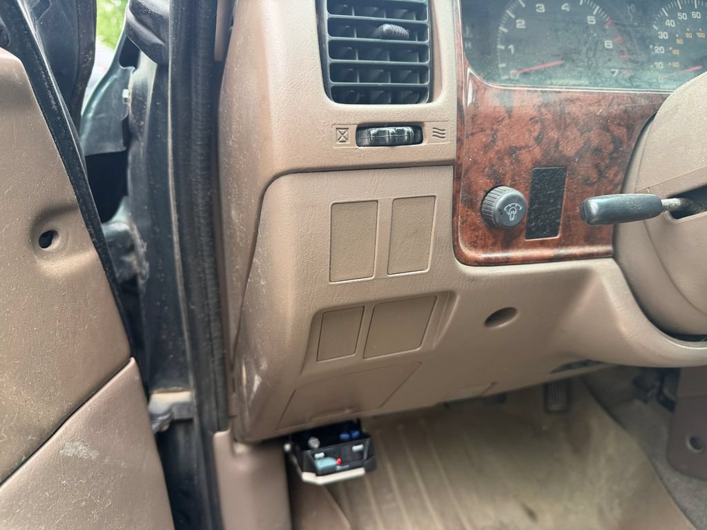 Used 2000 Toyota 4Runner Limited AWD/4WD image 16