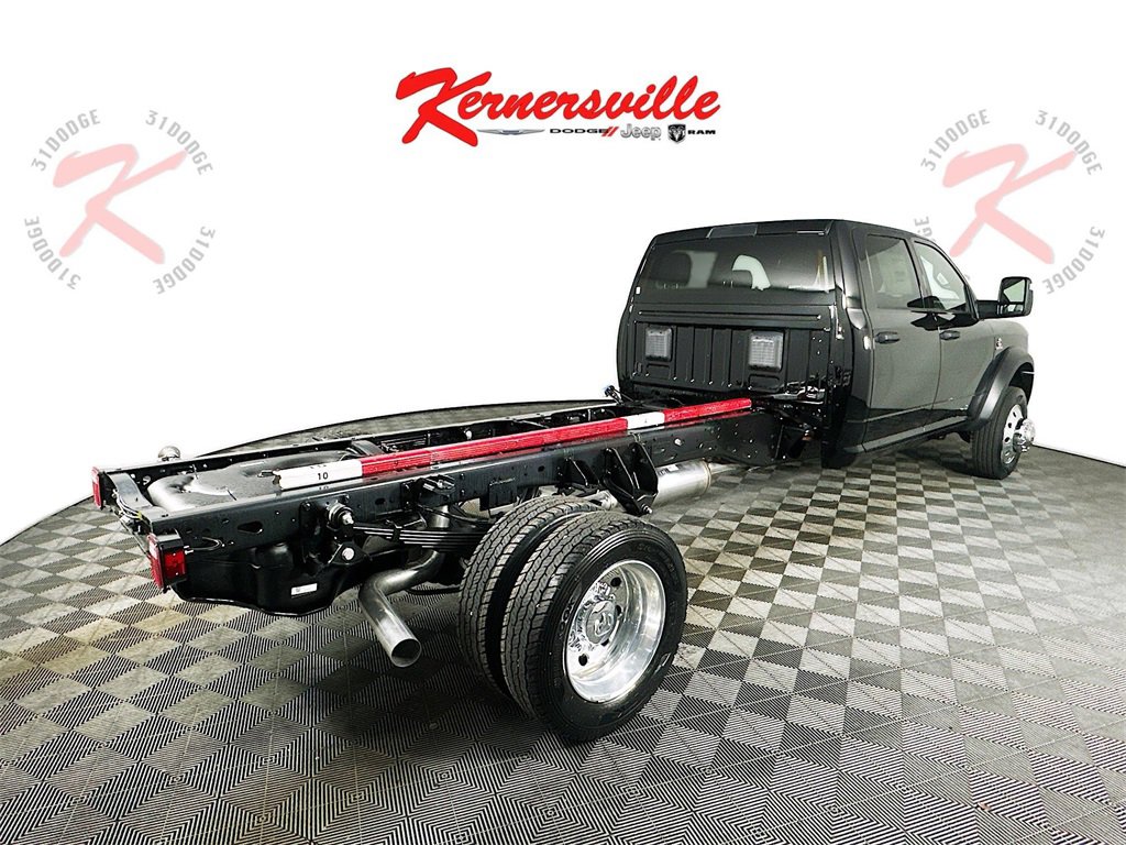 New 2026 RAM 5500 Tradesman w/ Chrome Appearance Group image 7