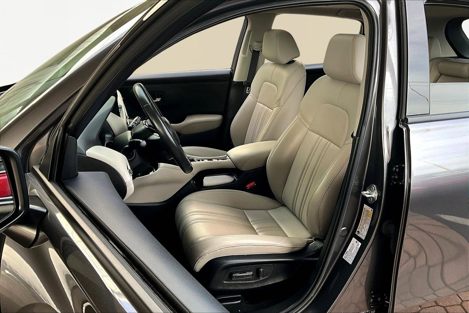 Used 2023 Honda HR-V EX-L image 21