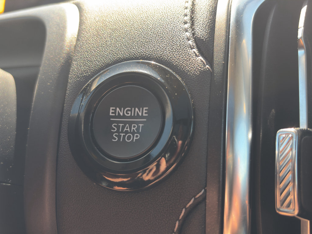 Used 2025 Ford Expedition Max Platinum AWD/4WD image 21