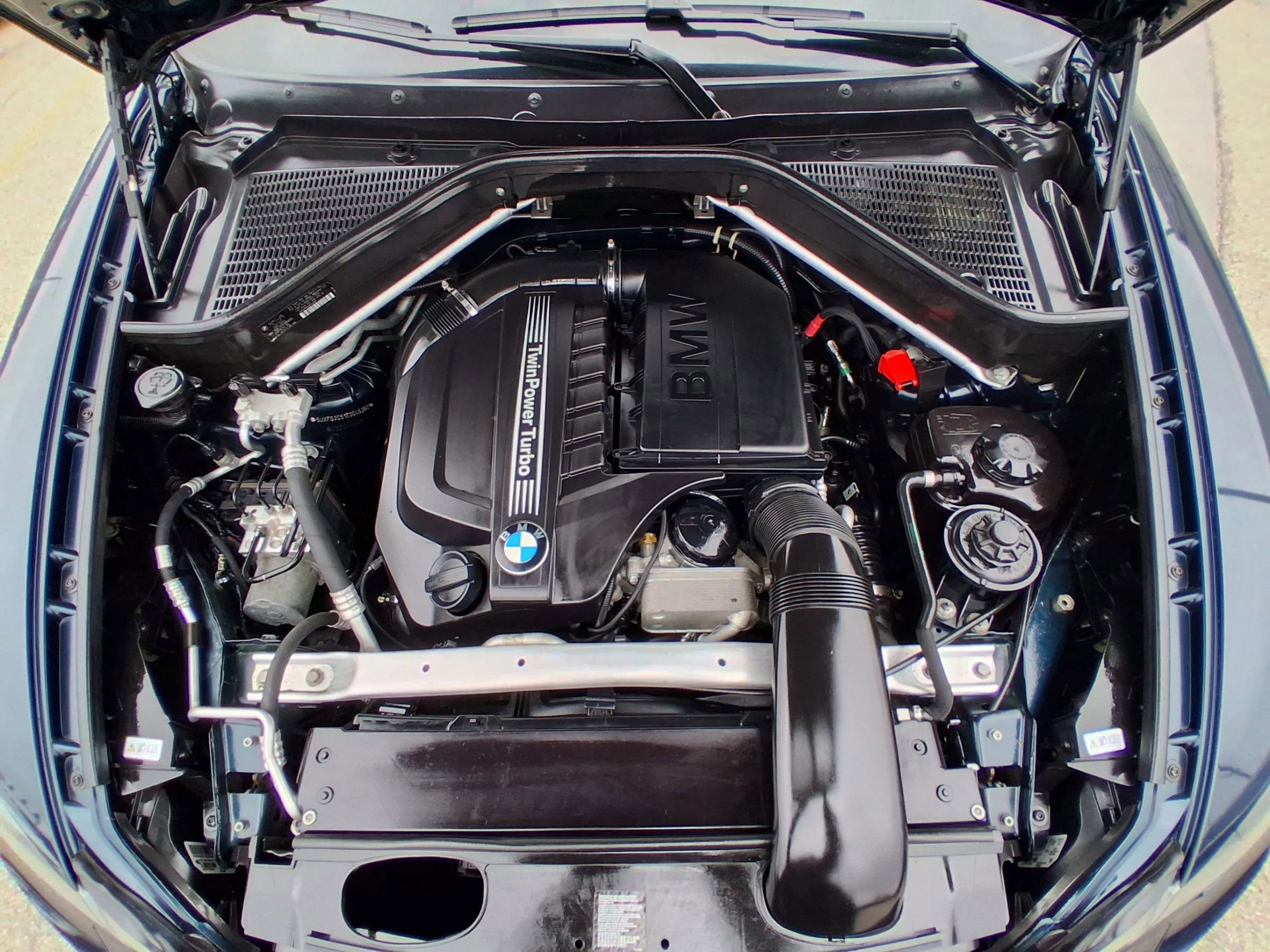 Used 2014 BMW X6 xDrive35i image 28